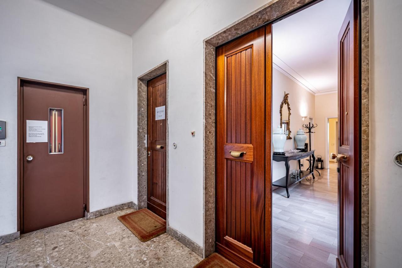 Yid D'Azeglio Luxury Apartment With Parking Florença Exterior foto