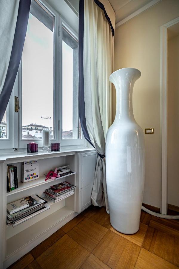Yid D'Azeglio Luxury Apartment With Parking Florença Exterior foto